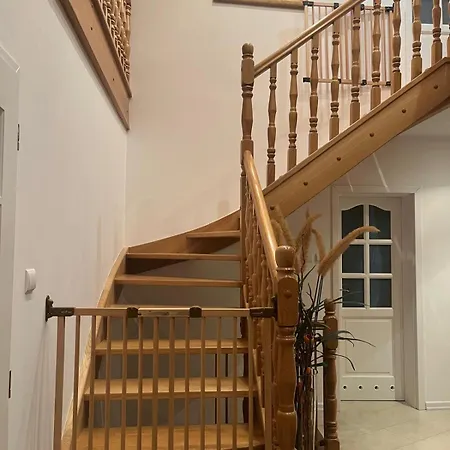 B-willa Basen & Jacuzzi, Sauna *