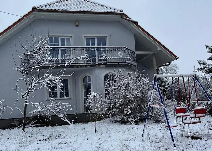 B-willa Basen & Jacuzzi, Sauna Villa