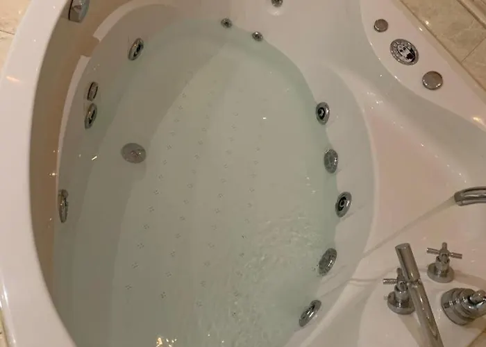 Villa B-willa Basen & Jacuzzi, Sauna