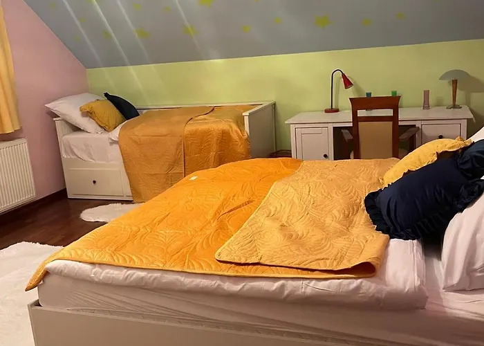 B-willa Basen & Jacuzzi, Sauna Villa *