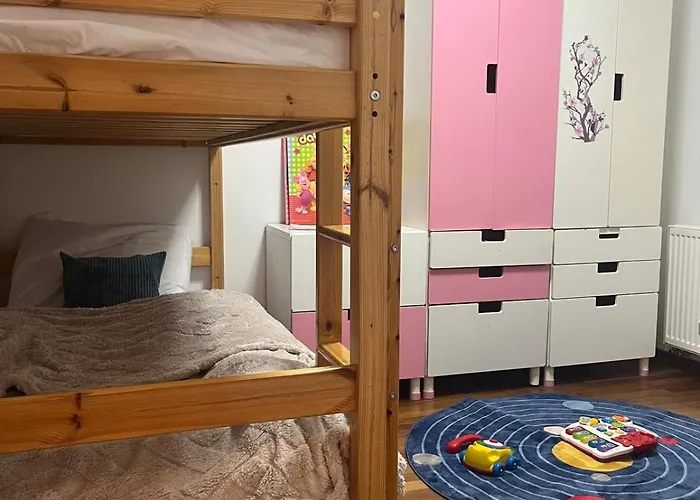 B-willa Basen & Jacuzzi, Sauna Villa Slopnice