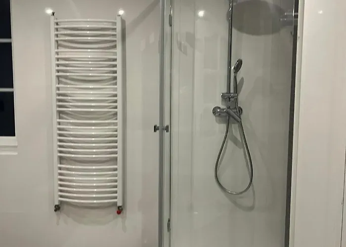 Villa B-willa Basen & Jacuzzi, Sauna Slopnice