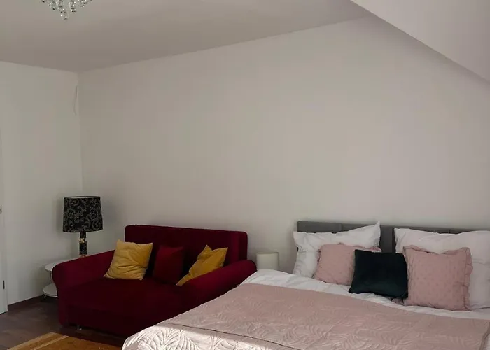 Villa B-willa Basen & Jacuzzi, Sauna Slopnice