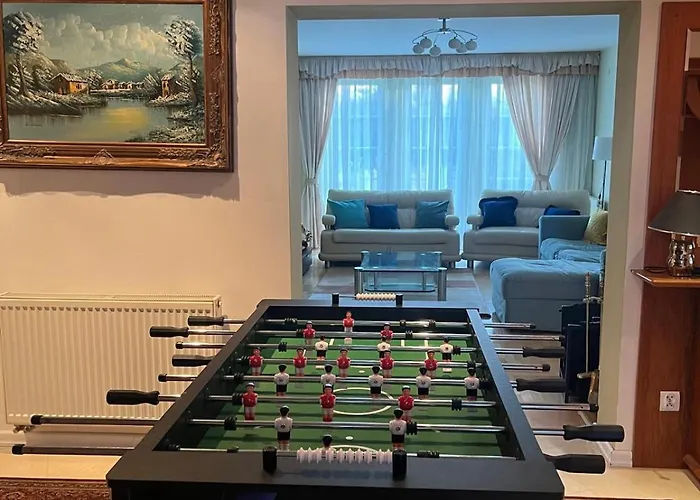 B-willa Basen & Jacuzzi, Sauna Villa *