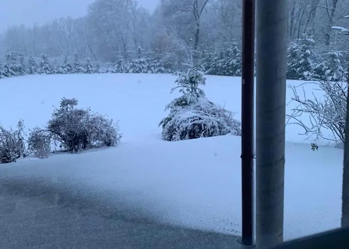 B-willa Basen & Jacuzzi, Sauna * Slopnice